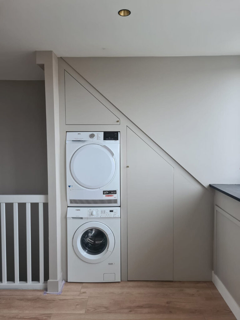 Inbouw met wasmachine en droger